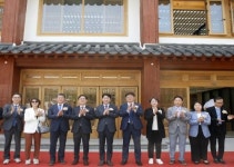 1500만 관광객 시대 열 ‘경기전 여행자 라운지’ 문 열어