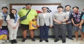 CU, 몽골, 말레이 잼버리 대원들에게 K-편의점 선물 제공
