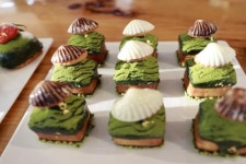 보성군, 보성녹차·벌교꼬막 활용한 ‘꼬막녹차케이크’ 선보여