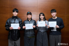 넷플릭스, 웹툰 원작 ‘참교육’ 제작 확정…김무열·이성민 주연
