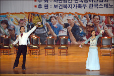 농아인의 완전한 의사소통 보장해야