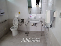 이색명품 달팽이화장실 장애인에겐 불편