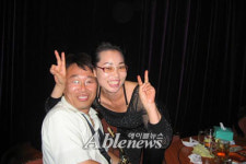 색소폰을 구입하고 밤마다 연습