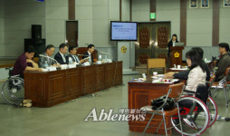 장애인 - 경기 지방의회 장애인정책 발언 매년 상승