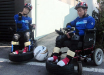 장애인 - 경산에 전동휠체어 축구 동호회 탄생