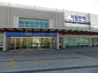 장애인 - 서동탄역 점자블록 설치 ‘무분별’