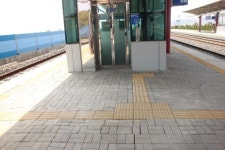 장항·서천·판교역 점자블록 교체 생색내기