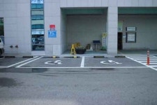 안산시청별관 ‘주차장 조례’ 외면