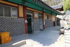 휠체어장애인 이용 배려한 ‘통도사’