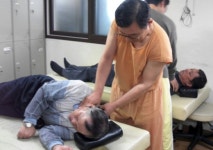 캄캄했던 내 인생, 안마사로 재도약