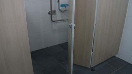 전국장애인기능대회장 장애인화장실 한숨만