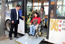 고양 전국최초 저상마을버스 운행, 과제도 많아
