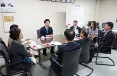 분당갑 김병관 당선인, 가나안근로복지관 방문