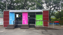 하동호주차장 남녀공용장애인화장실 편의 미흡
