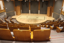 서울돈화문국악당 장애인 편의 일부 미흡