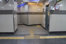 을지로3가역 화장실 시각장애인 편의 이래서야