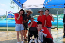 볼수는 없지만 귀로 손으로 즐길 수 있었던 여행