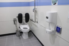 “충주교육지원청 장애인 이용하기 불편해요”