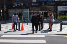 울산 남구 왕생이길 점자블록 ‘댐질식’ 개선