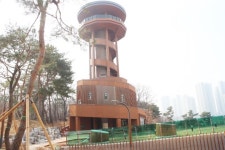 장애인 배려 부족, ‘광교호수공원 전망대’