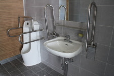 장애인 이용 불편, 상주시 중동면복지회관