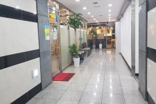 장애인 편의 인식 아쉬운 교육시설공제회관