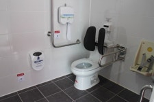 문제 있는 진해 장애인어울림공원 화장실