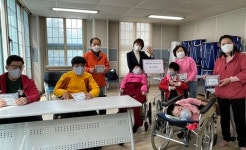‘장애인의 날’ 뇌병변장애인 특수 마스크 기부