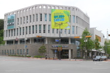 아쉬움 남는 청주가로수도서관 장애인 편의