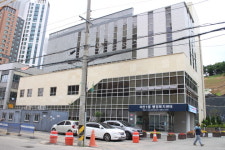 아쉬운 비산1동행정복지센터 장애인 편의