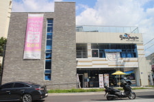 장애인 이용 불편 김포시 ‘오라니장터 사랑채’
