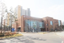 장애물 없는 부천시립 별빛마루도서관 장애인 편의 점검