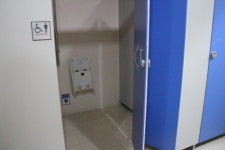 용인 루터대학교 강의동 채플관, 장애인 편의시설 열악