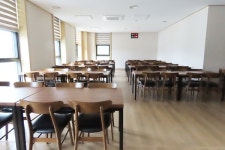 장수군공설장례식장 장애인 편의 분향실 양호, 장애인화장실 부족