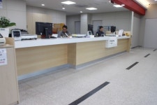 장애물 없는 남동탄우체국 장애인 편의 일부 미흡 불편