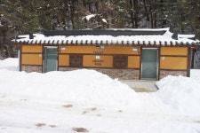 평창군 월정사 입구 산문공영주차장 장애인화장실 이용 불편