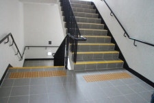 장애물 없는 중랑구 묵2동문화체육복합센터 장애인 편의 점검