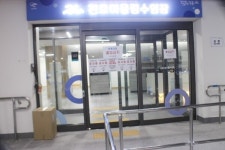 강동구 천호2동주민센터 장애인 편의 일부 미흡 이용 불편