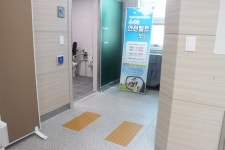 장애물 없는 인천시 남동구 간석동우체국 장애인 편의 점검