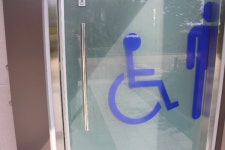 연수구 송도센트럴파크 근린공원 화장실 장애인 편의 미흡 이용 불편