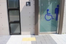 연수구 송도센트럴파크 근린공원 화장실 장애인 편의 미흡 이용 불편