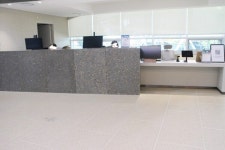 시범운영 들어간 장애물 없는 경기도서관 장애인 편의 점검