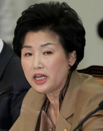 전혜숙, 공천 철회에 강력 반발...무소속 출마 가능성 시사