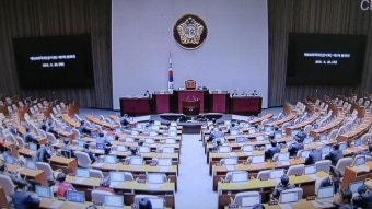테러방지법 직권상정에 더민주 필리버스터로 맞서
