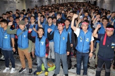부산도 지하철 파업 중단...서울시 '성과연봉제 도입' 사실상 거부
