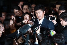 고영태 태블릿 PC 내 것 아니다, 대통령 가방 때문에 최 씨 알게 돼