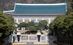 靑 법무·민정 사의, 내부붕괴·갈등 때문 아냐