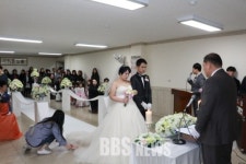 우산종합사회복지관, 저소득층 대상 무료 결혼식 지원