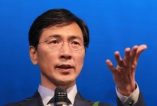 안희정 선의 발언 사과...마음 다친 분 많아 죄송...예가 적절치 못해
