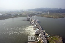 [대구BBS 라디오 아침세상] 낙동강 강정고령보 차량통행 놓고 고령·달성군 지역갈등 재점화